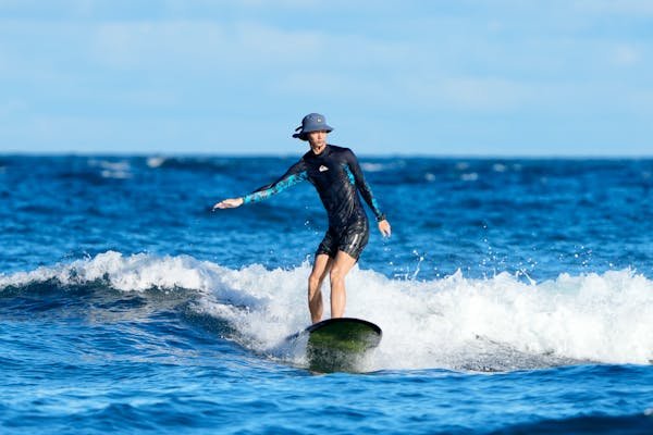 Rashguards homme : style unique pour sportifs engagés
